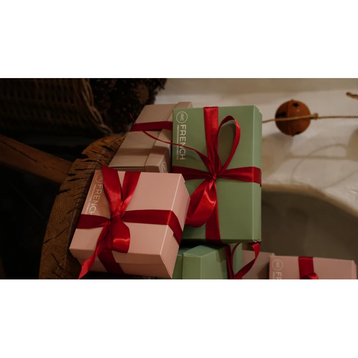 Набор подарочный French Body Set (№16 (масло, тинт, заколка))