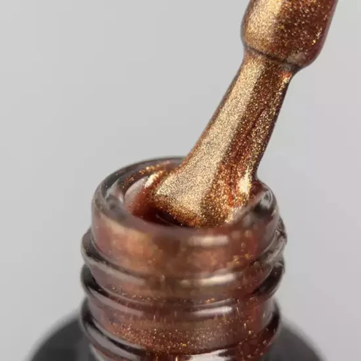 Гель-лак кошачий глаз для ногтей ART In Detail 6 мл (009 Charm)