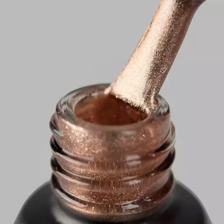 Гель-лак кошачий глаз ART In Detail 6 мл (003 Moonlight Cat Eye)