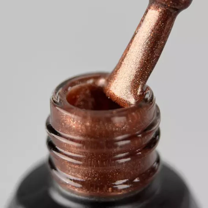 Гель-лак кошачий глаз ART In Detail 6 мл (004 Moonlight Cat Eye)