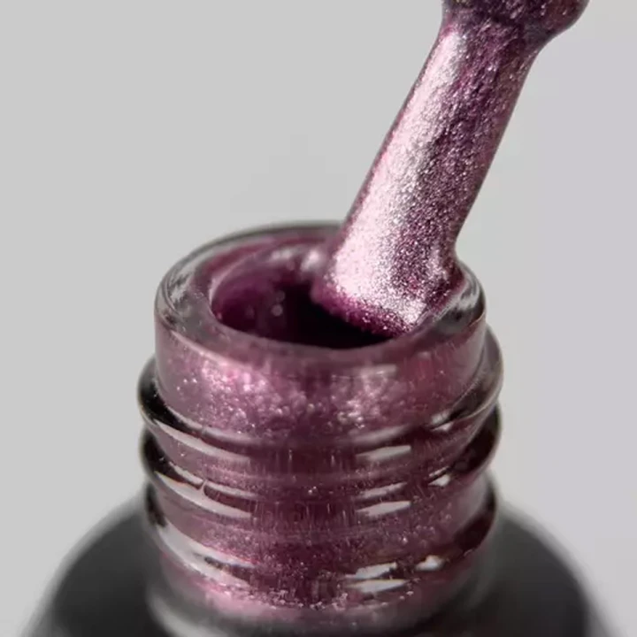 Гель-лак кошачий глаз ART In Detail 6 мл (009 Moonlight Cat Eye)