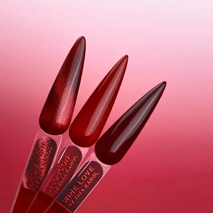 Гель-лак котяче око LunaMoon 13 мл (Cat eye Red Flash By Tina Karol)