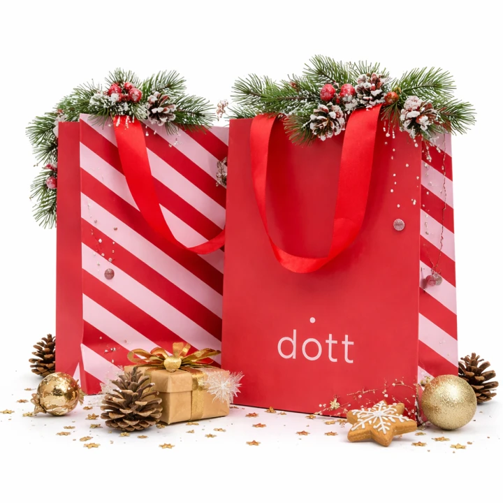 Набор подарочный DOTT (в косметичке Скраб для тела + Батер для тела Smoky Cherry)