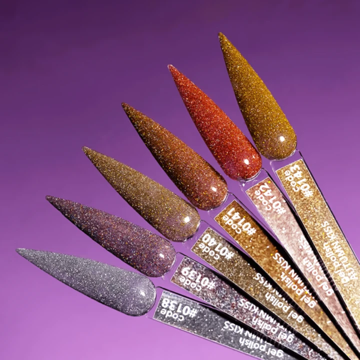 Гель-лак светоотражающий DNKa 12 мл (Autumn kiss 143 HFTF)