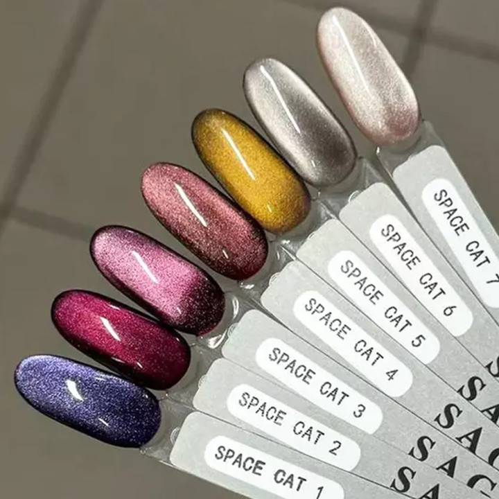 Гель-лак котяче око Saga 10 мл (05 Space Cat)