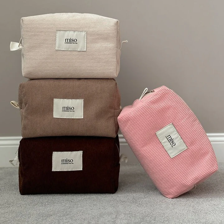 Косметичка средняя вельвет Miso (Розовая Квадрат)