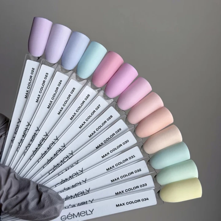 Гель-лак Gemely 10 мл (Max Color 028)