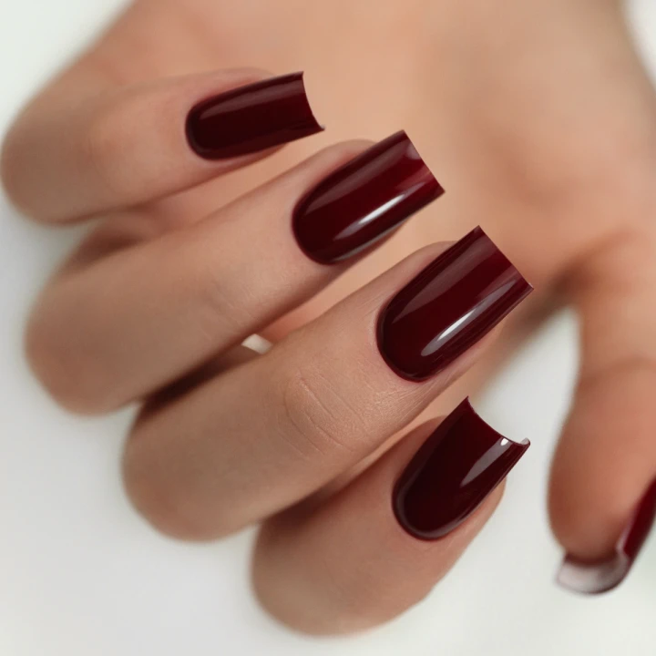 Гель-лак для ногтей TrendyNails 10 мл (Red berry)