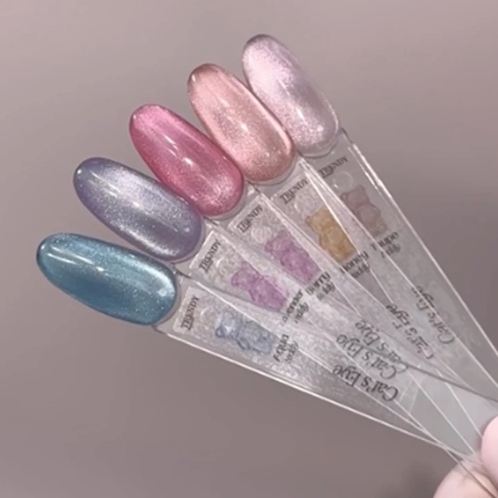 Гель-лак кошачий глаз TrendyNails HFTF (Honey Teddy Gummy Bear 5 мл)