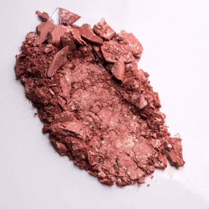 Рум'яна Zola (Velvet Blush Glow 02 Natural Touch)