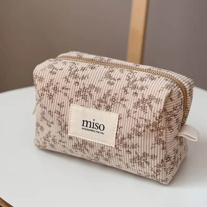 Косметичка маленькая вельвет Miso (бежевый цветочный квадрат)