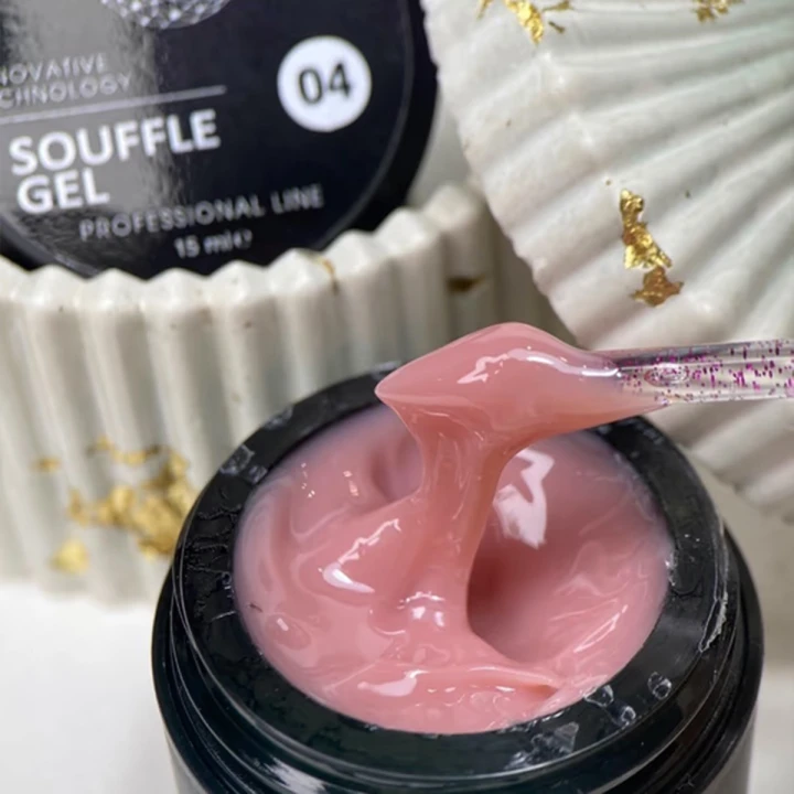 Гель для нарощування Miss Luna 15 мл (Souffle gel 04)