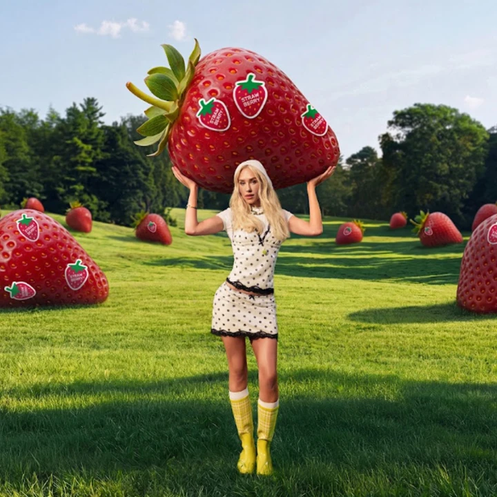 Блеск для губ Lipper (Strawberry)