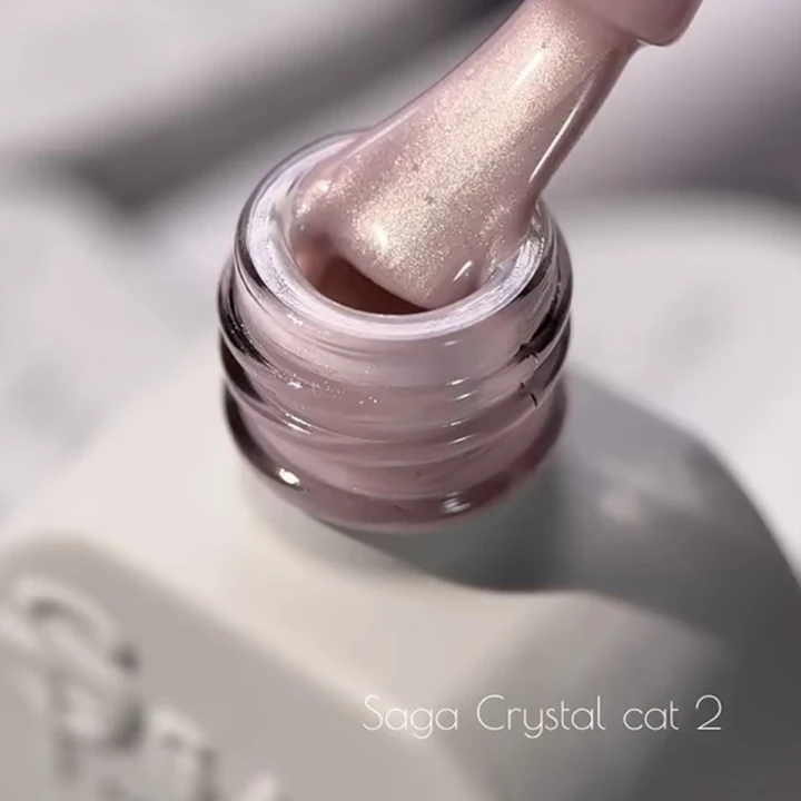 Гель-лак котяче око Saga 10 мл (Crystal Cat 02)