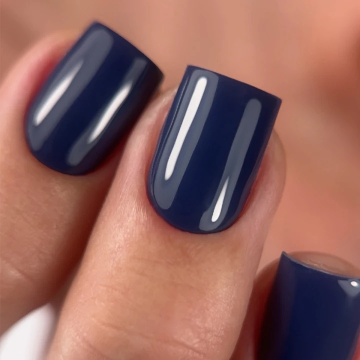 Гель-лак для ногтей TrendyNails (Plum 5 мл)
