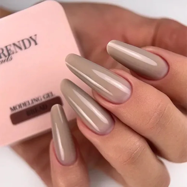 Гель для нарощування нігтів TrendyNails HFTF  30 мл (Classic color Bread)