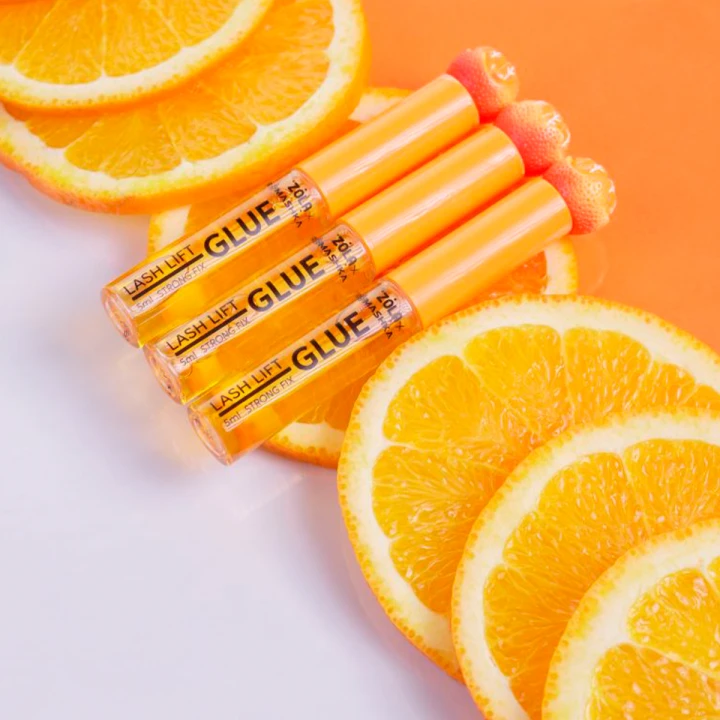 Клей для ламинирования ресниц Zola (ZOLA x Romashka Lash Lift Glue Strong Fix 5 мл)