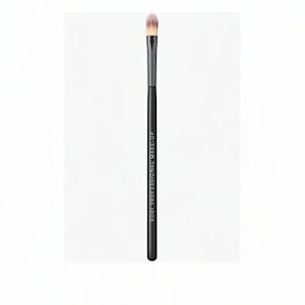 Кисть для консилера KODI 66 нейлон