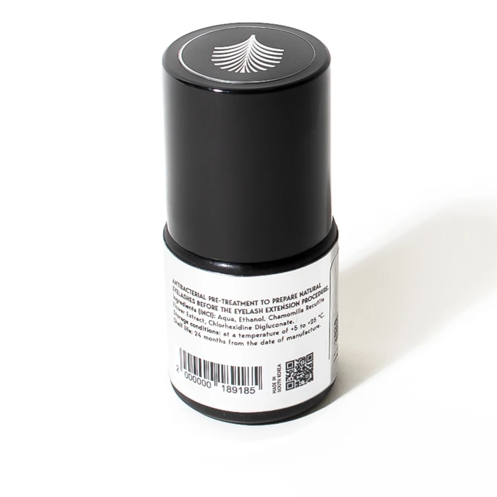 Обезжириватель Vivienne антибактериальный для ресниц 15 мл