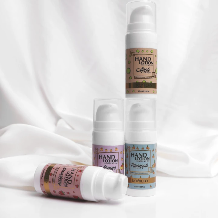 Лосьон KOMILFO для рук Клубника10 мл