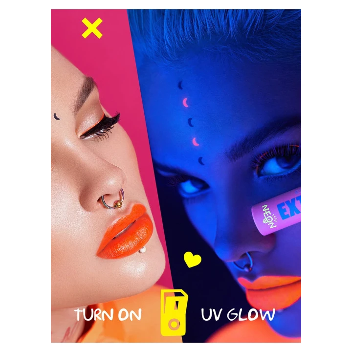 Тушь для ресниц светиться 7 Days Extremely Chick 10 мл (302 Miss Sexobeat)