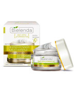 Крем BIELENDA Skin Clinic Professional для обличчя Корегуючий з мигдальною та лактобіоновою кислотою 50 мл