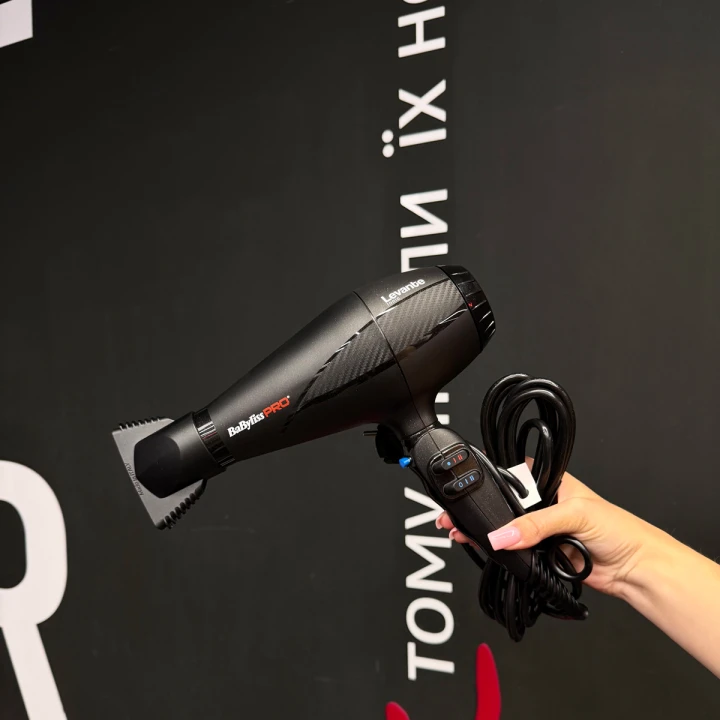 Фен Babyliss LEVANTE Ionic 2100 W черный