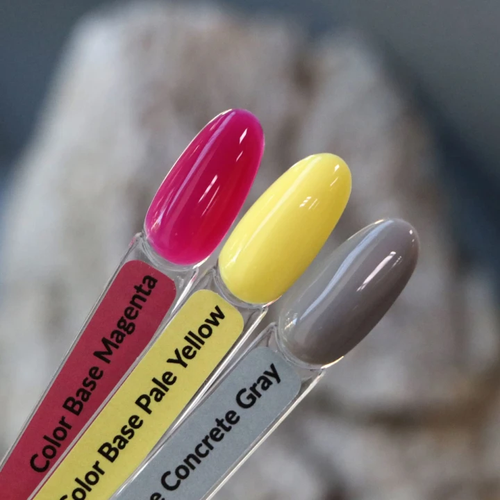 База KOMILFO Color Base 8 мл (Pale Yellow)