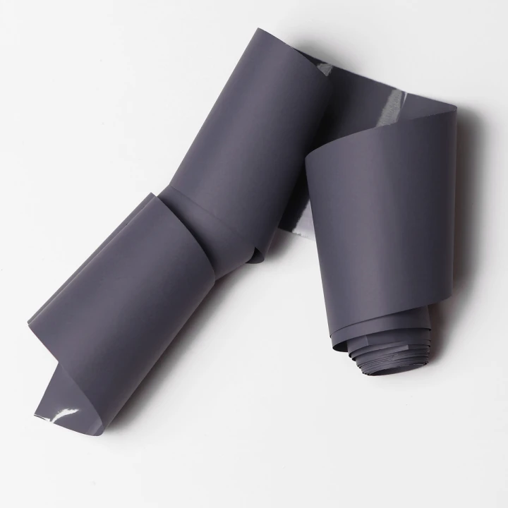 Фольга для литья и кракелюра KOMILFO (Серая матовая)