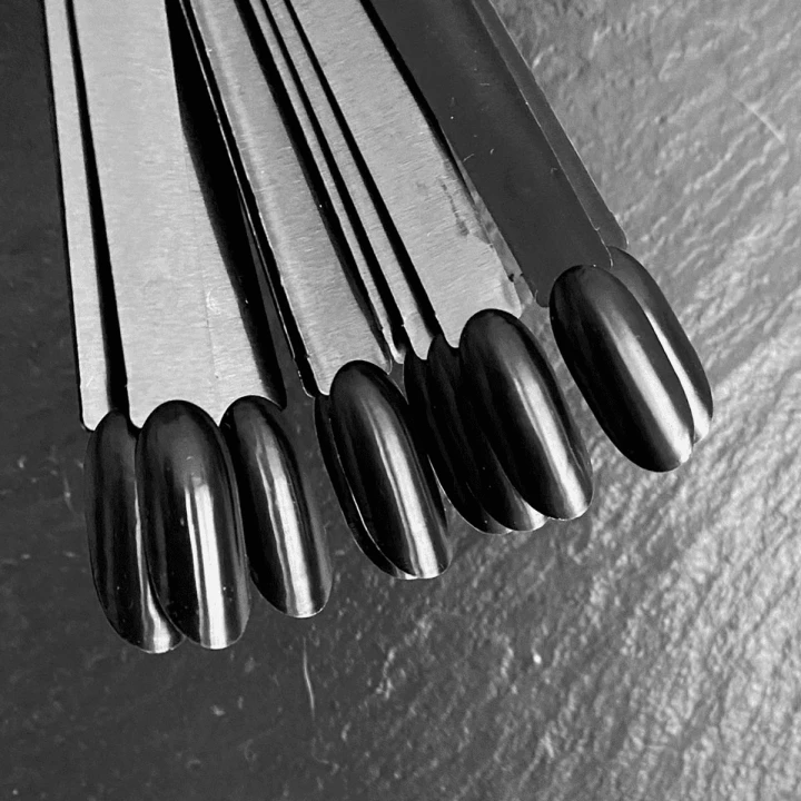 Палітра-віяло NailSofTheDay Овальна чорна (Chick-Chick (50 кольорів) +кільце)