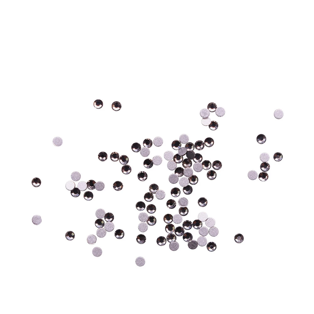 Стразы KOMILFO размер 3 100 штук (BkDiamond)