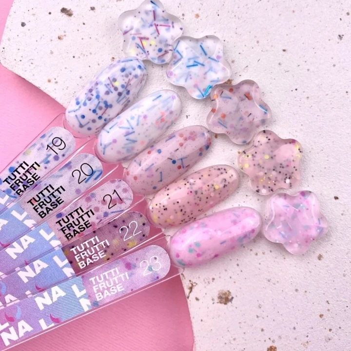 База камуфлирующая LunaMoon Tutti Frutti Base 13 мл (22)