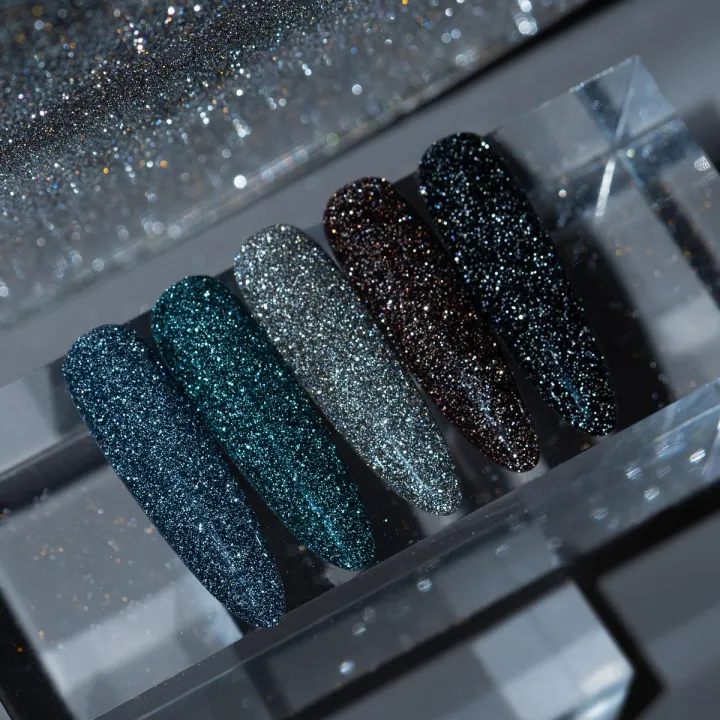 Гель лак Heylove 15 мл (007 Playfull Темно-зеленый с голографическим шимером)