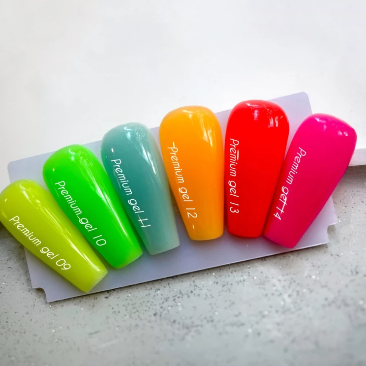 Гель NailSofTheDay Premium 15 мл (09)