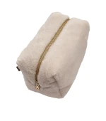 Косметичка мех средняя квадратная молочного цвета