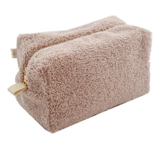 Косметичка TEDDY кольору пудра середня КВАДРАТ