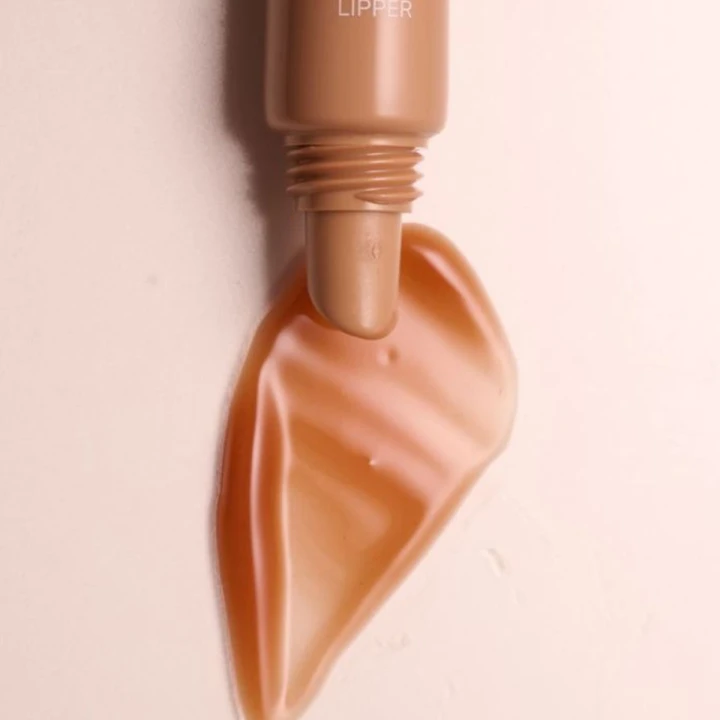 Блеск для губ Lipper 8 мл (Latte)