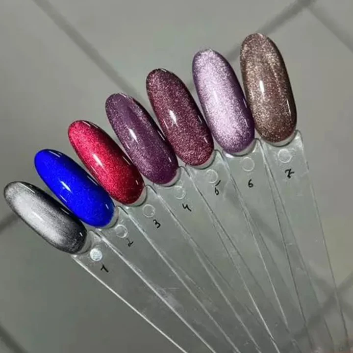 Гель лак Saga Wine Cat 10 мл (006)