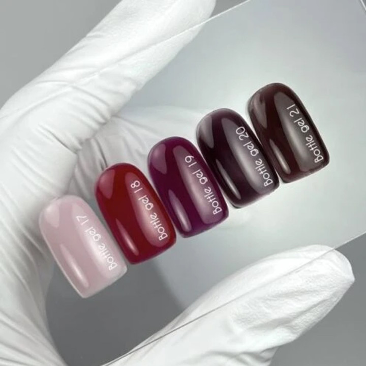 Гель Bottle 10 мл (18)