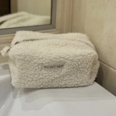 Косметичка молочна, розмір S