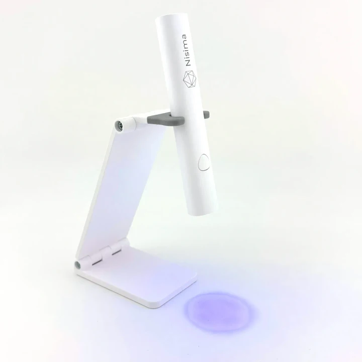 Фонарик УФ для маникюра Nisima (белый)