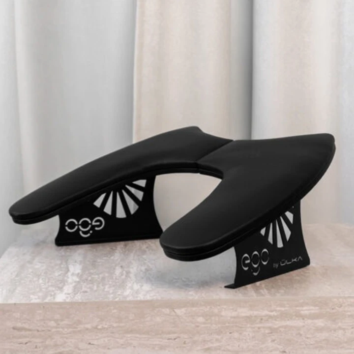 Подставка под руки EGO-AMI (Черная)