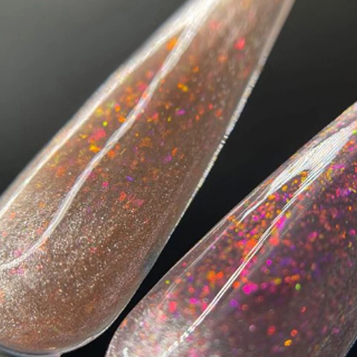 Гель-лак Saga Cat Shine 10 мл (007)