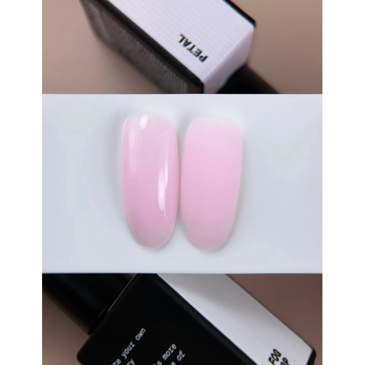 База BIBLIOTEKA Cover Base, 10 мл (04 Petal – Нежно-розовый)