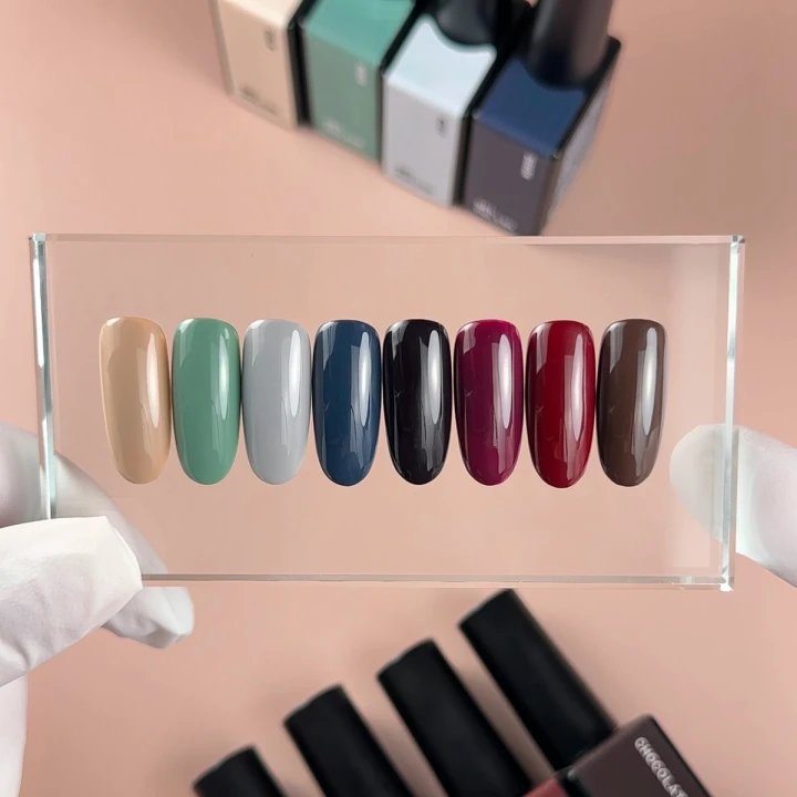 Гель-лак BIBLIOTEKA , 10 мл (23 Berry - Ягода)