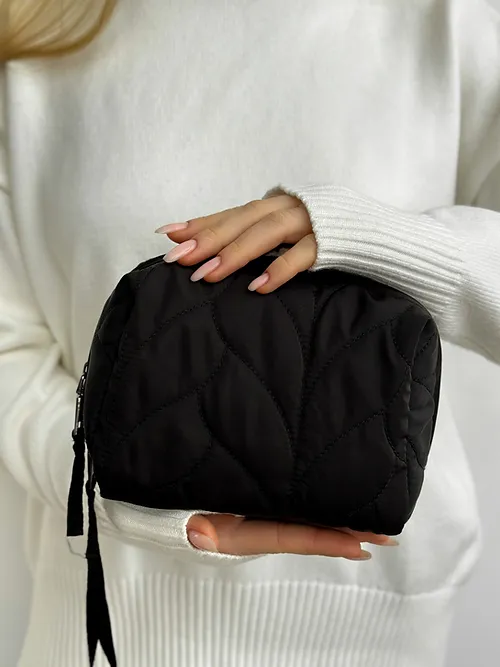 Органайзер стеганий черного цвета средний